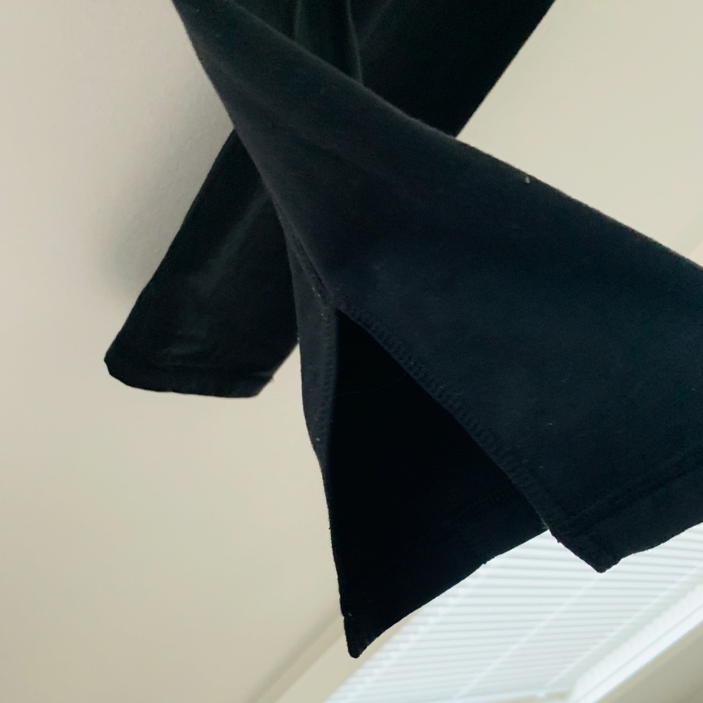 Ivivva reversible split capris - Picture 6 of 6
